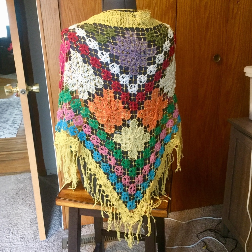 LUCKY BRAND Rainbow Floral Shawl